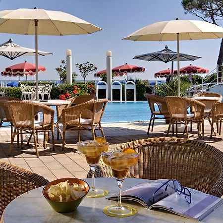 Ruhl Beach Hotel & Suites Лидо-ди-Езоло Экстерьер фото