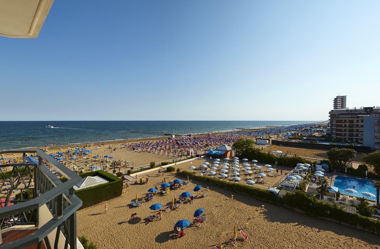 Ruhl Beach Hotel & Suites Лидо-ди-Езоло Экстерьер фото